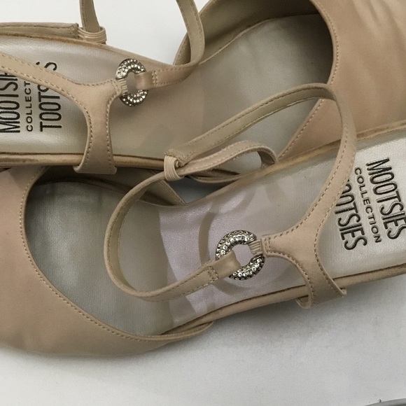Mootsies Tootsies 11M Geisha Champagne Satin 3.25” Heels - CZ Buckles - Wedding - Picture 8 of 10